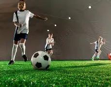 李亚鹏与女,友同逛街头,小吃,BBIN真人试玩,BBIN真人游戏平台,BBIN真人视讯,BBIN真人官网